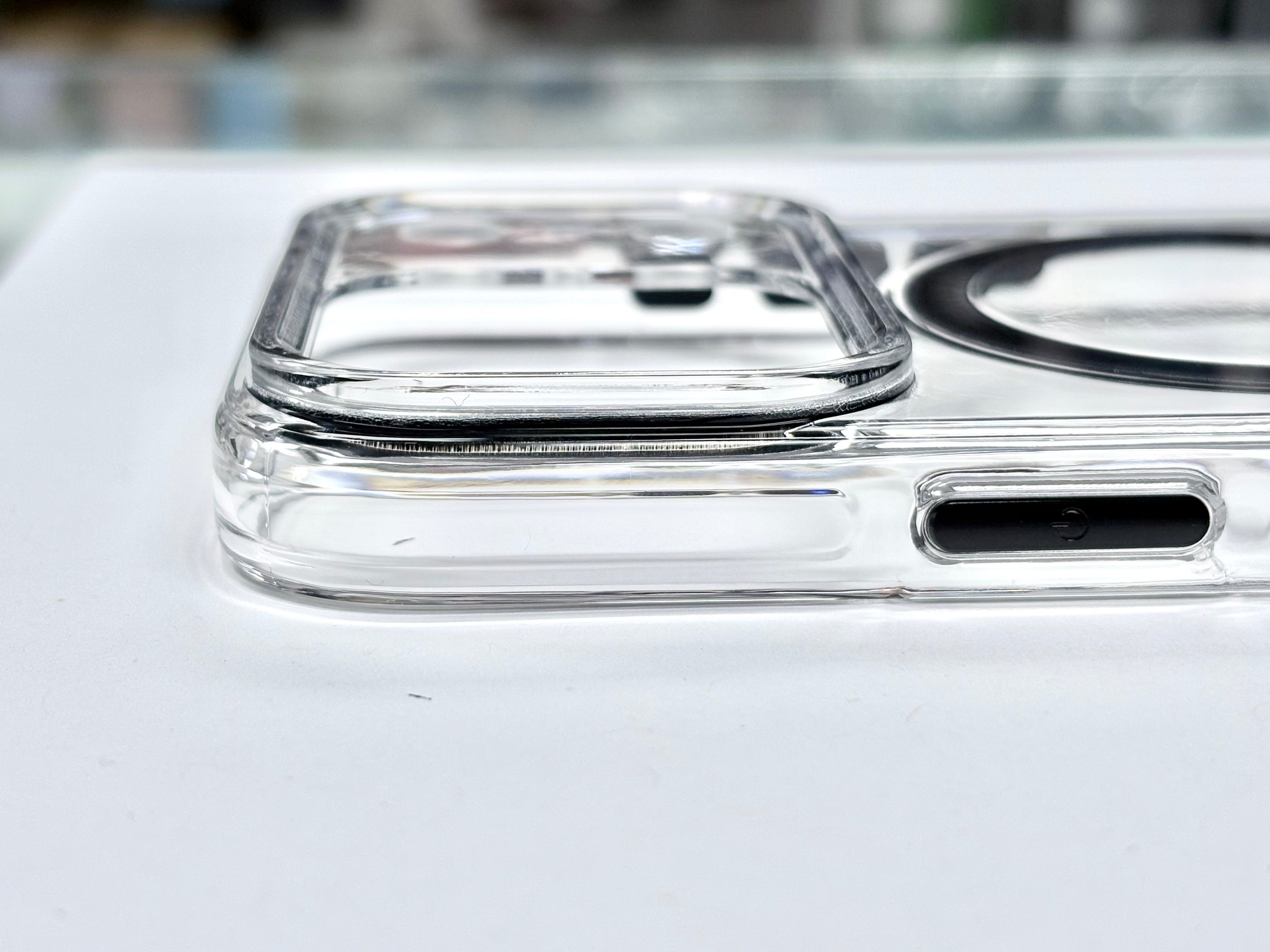 Berlia Clear MagSafe Phone Case for iPhone 16/17 Series - Sheen Series