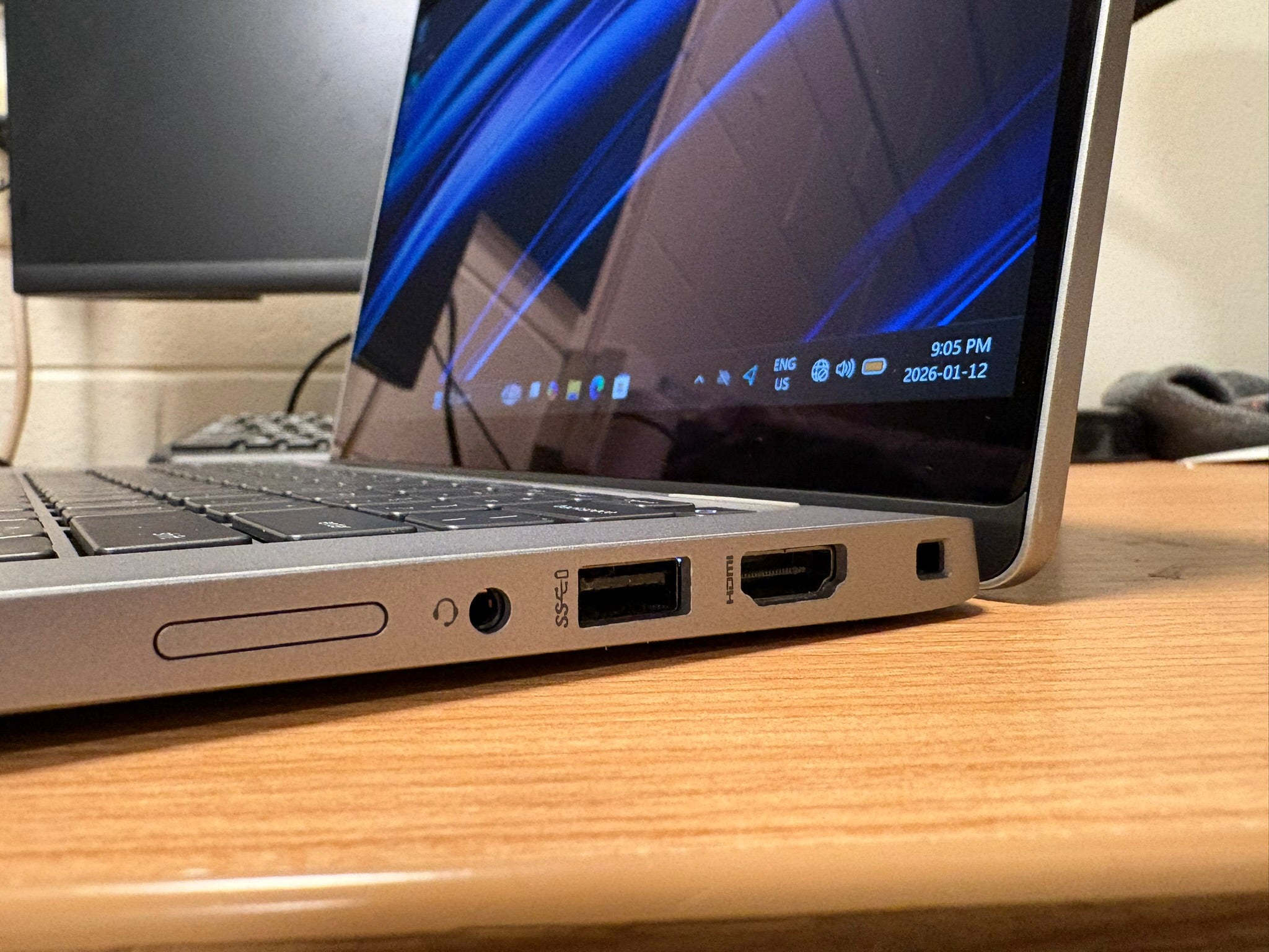 Dell Latitude 5320 i5-11th Gen 16GB RAM 256GB SSD (Touchscreen)
